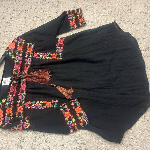 Misa LA (Revolve) XS boho tunic in excellent condition super bright! Oversized - Picture 10 of 13